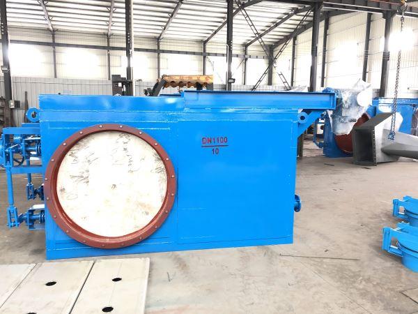 DGM行電動冷熱風插板隔絕門